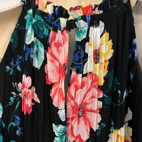 Kensie Halter Dress, Size 12, Never Worn, Black w/ Vibrant Florals - Picture 8 of 16